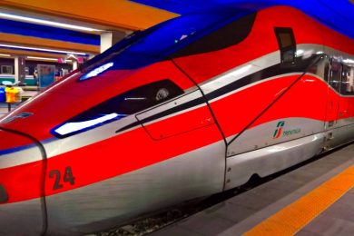 Treni bloccati oggi, 4 settembre e ritardi domani anche Italo e Frecce