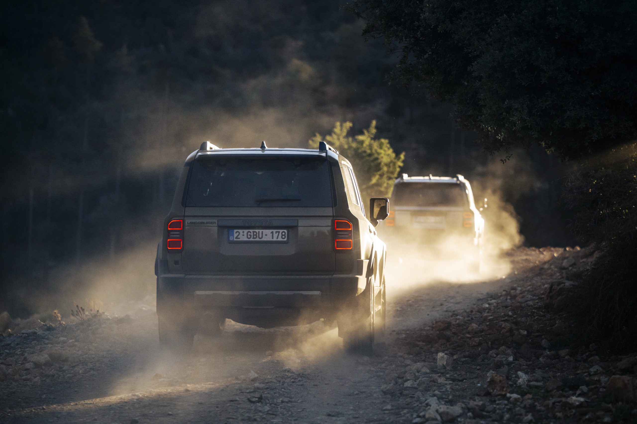 toyota land cruiser 1