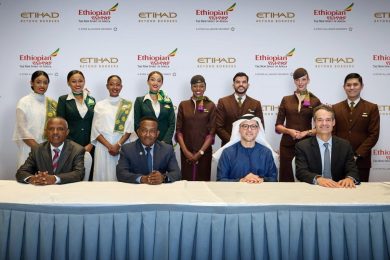 Image-1-Etihad-Airways-and-Ethiopian-Airlines-sign-strategic-joint-venture-with-crew-LR-e1742428903388